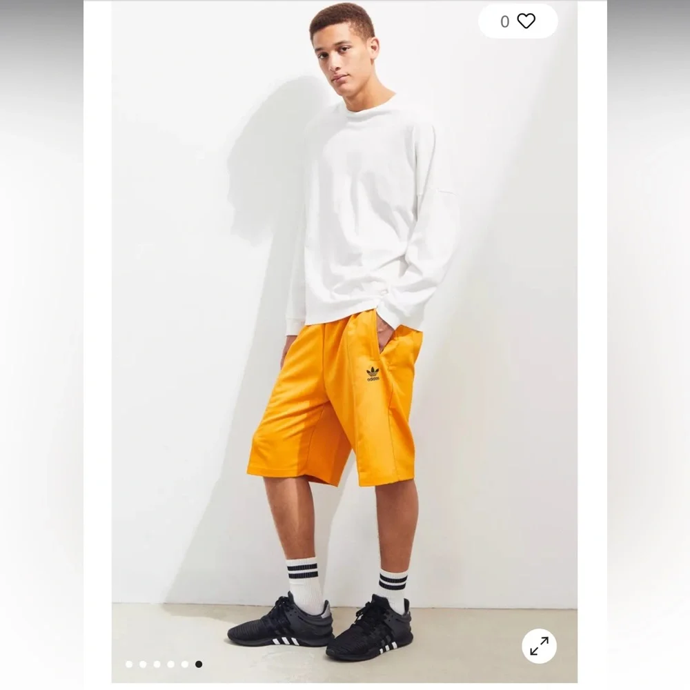 Urban Outfitters adidas pinstripe pintuck shorts - Picture 2 of 5